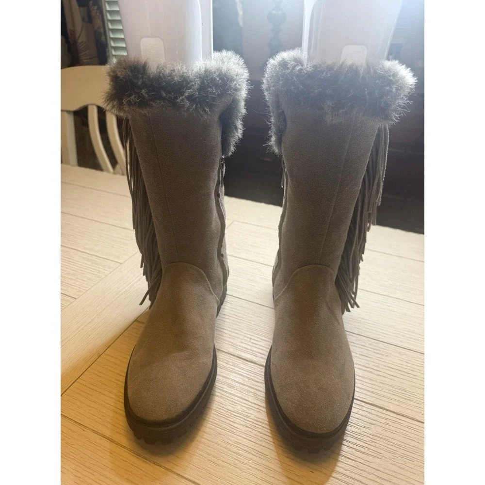 NWOT Sam Edelman Tilden Faux Fur Gray Fringe Mid Calf Suede Boots Sz 7 US 1